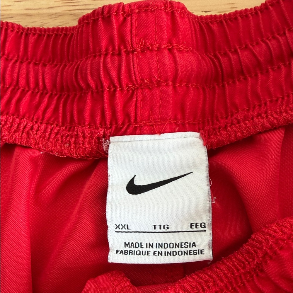 Nike Red Sports Shorts with Black Accents - Picture 7 of 12